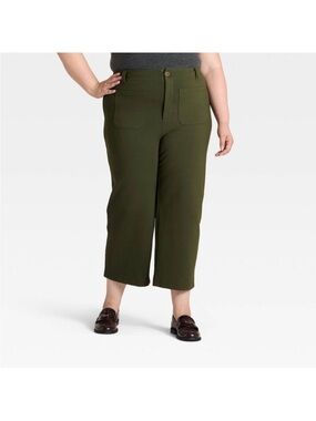 NWT Plus Size Olive Cropped Wide-Leg Pants